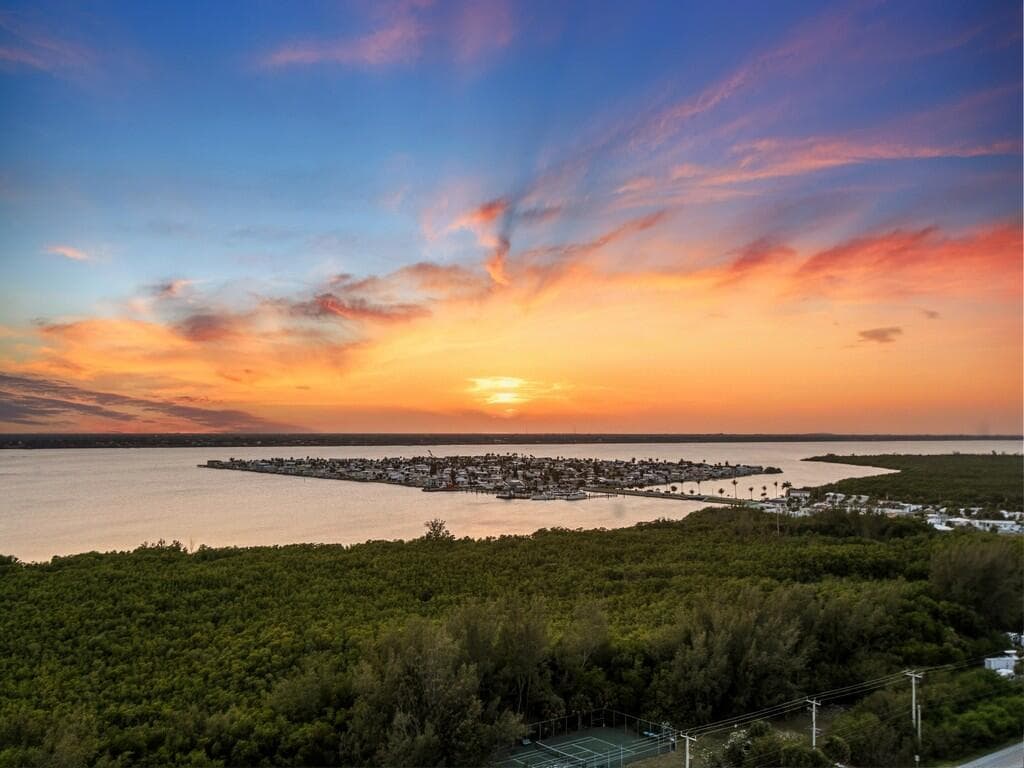 9960 S Ocean Drive # 1905, Jensen Beach, FL 34957 photo 2