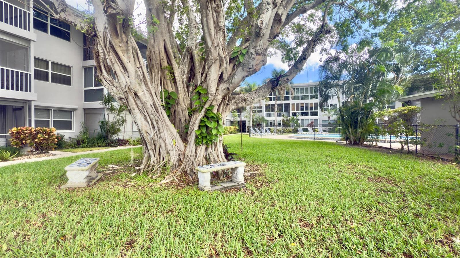 1200 SW 12th Street SW # 305, Fort Lauderdale, FL 33315 photo 2