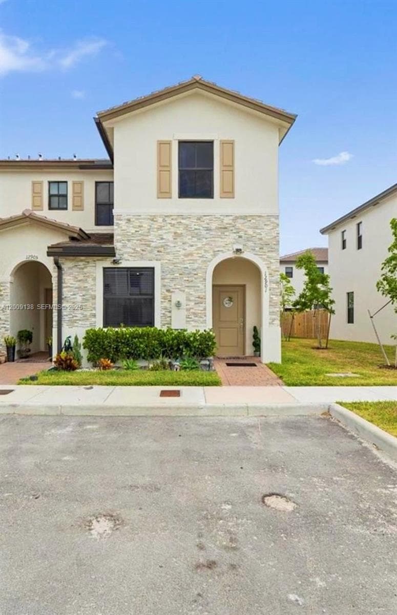 12901 SW 232nd Ln, Homestead, FL 33032 photo 2