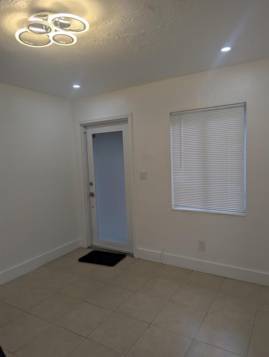 2209 NW 6th Street # 1, Fort Lauderdale, FL 33311 photo 3
