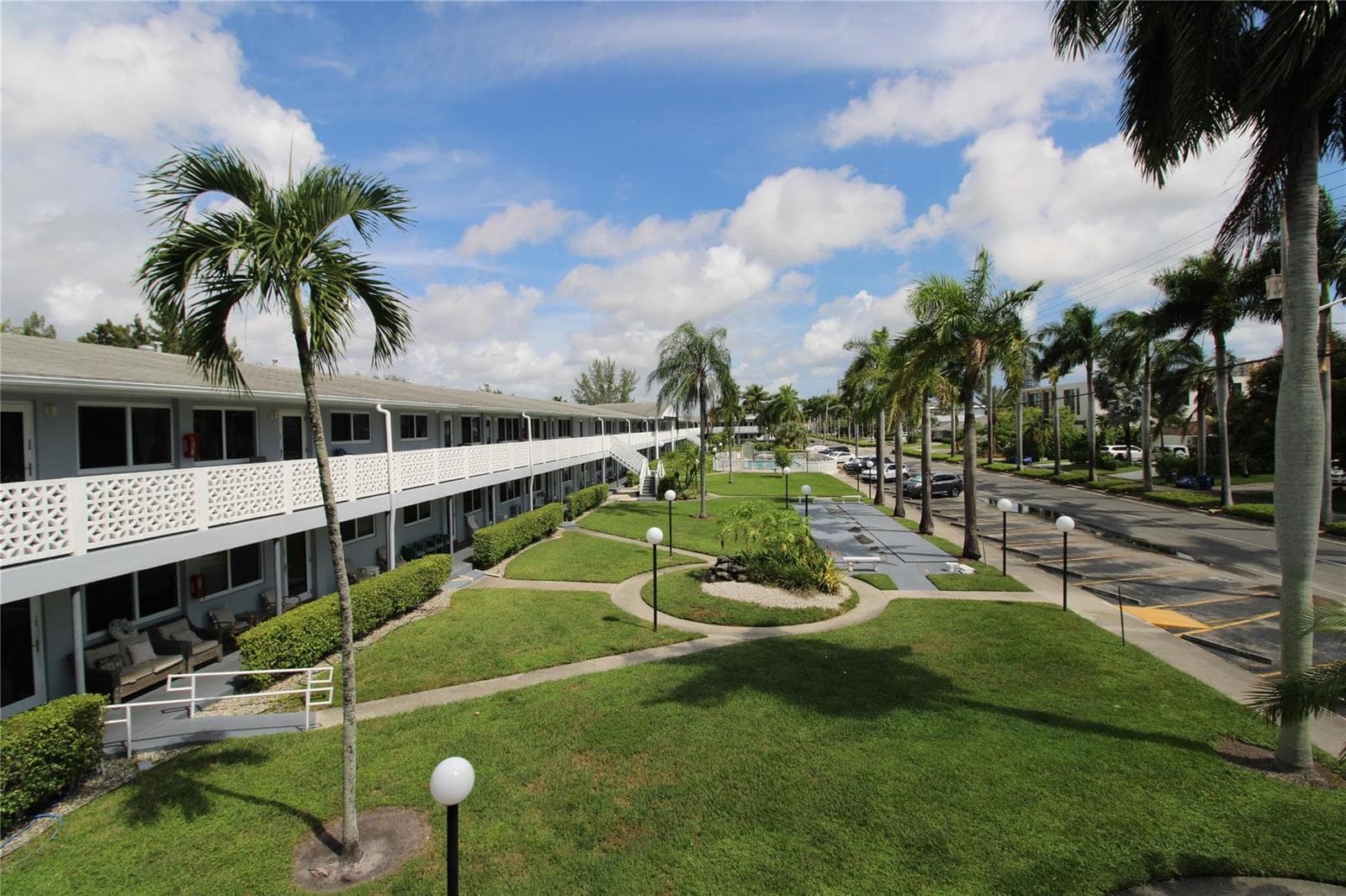 600 Layne Boulevard # 119, Hallandale Beach, FL 33009 photo 2