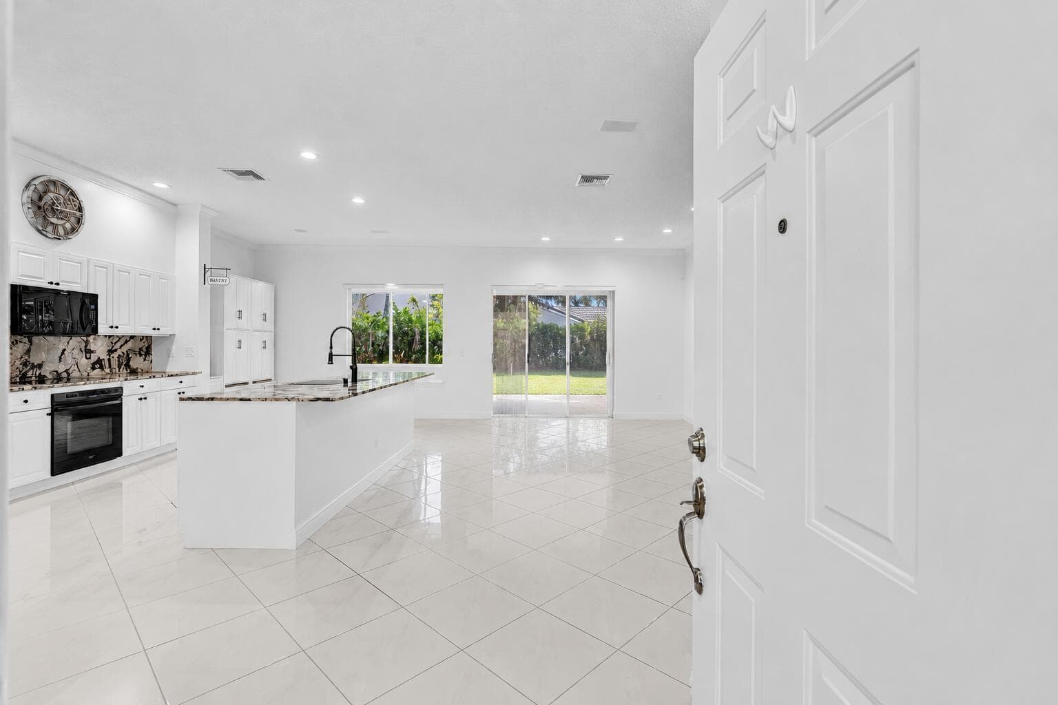 8914 Brittany Lakes Drive, Boynton Beach, FL 33472 photo 4