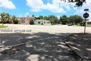 190 NE 90th St # #2, El Portal, FL 33138 photo 3