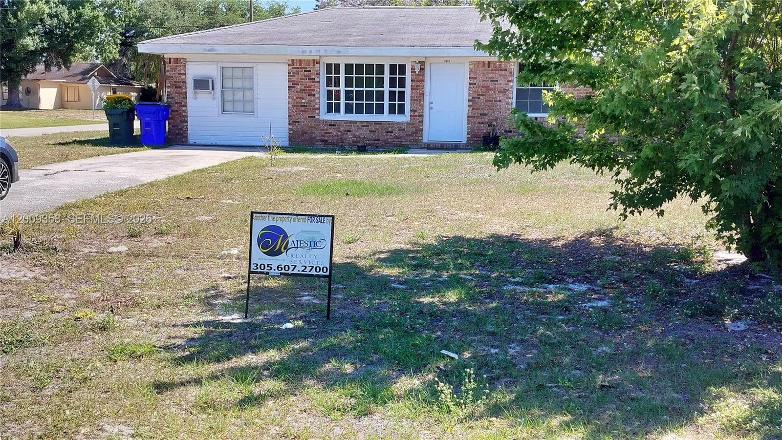 3057 Lake June Blvd.`, Lake Placid, FL 33852