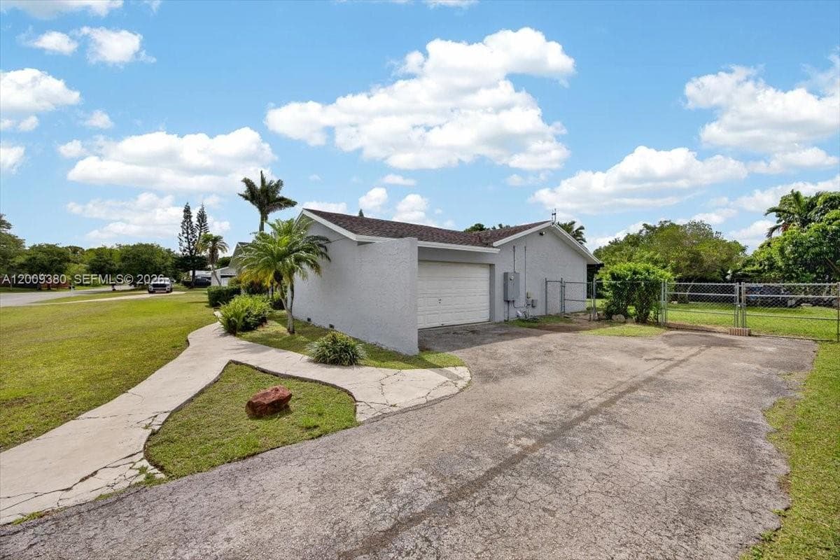 16040 SW 283rd St, Homestead, FL 33033 photo 5
