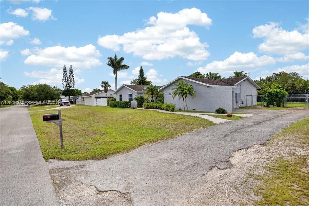 16040 SW 283rd St, Homestead, FL 33033 photo 4