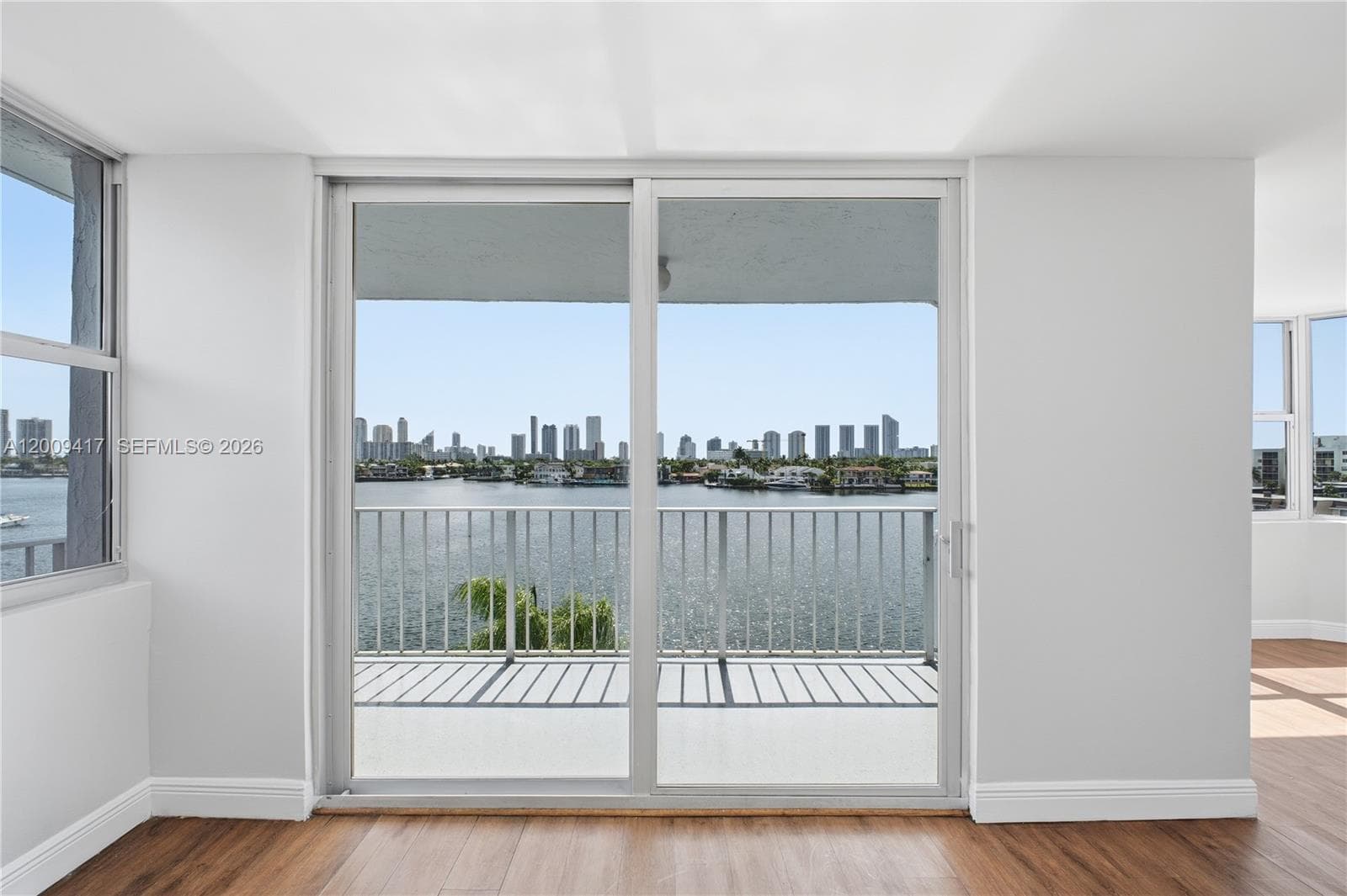 16570 NE 26th Ave # 5A, North Miami Beach, FL 33160 photo 2