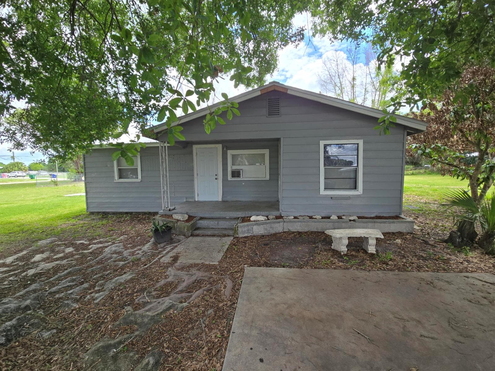 408 NW 10th Avenue, Okeechobee, FL 34974 photo 4