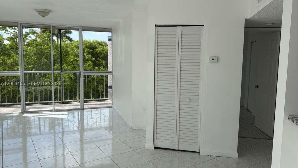 6995 NW 186th St # E507, Hialeah, FL 33015 photo 5