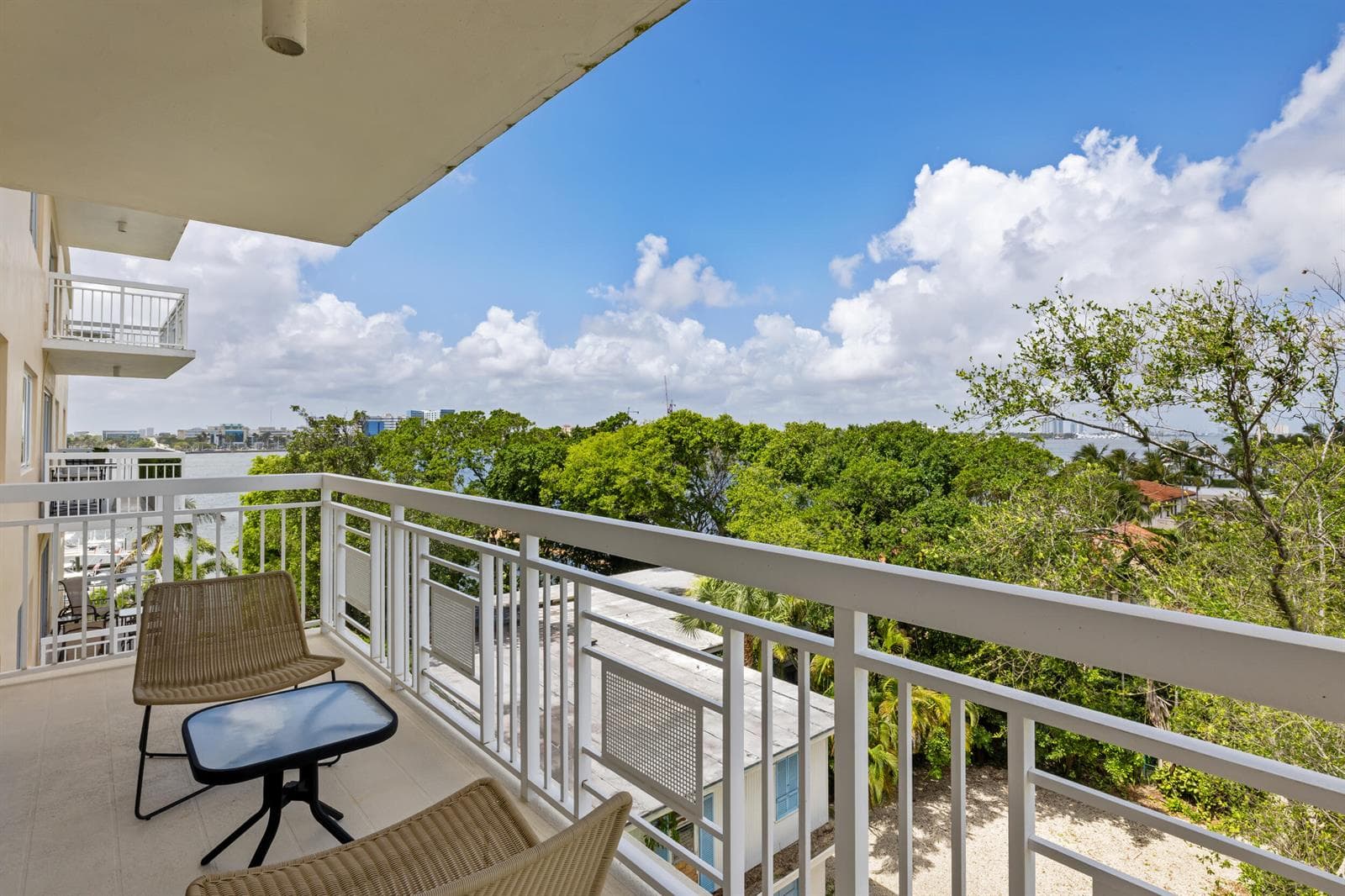 250 Bradley Place # 606, Palm Beach, FL 33480 photo 3