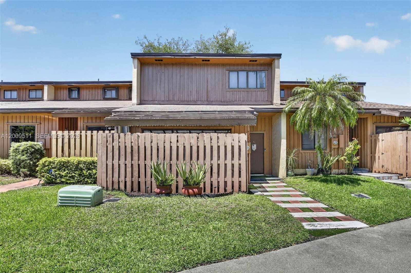 4283 S Pine Island Rd, Davie, FL 33328 photo 3