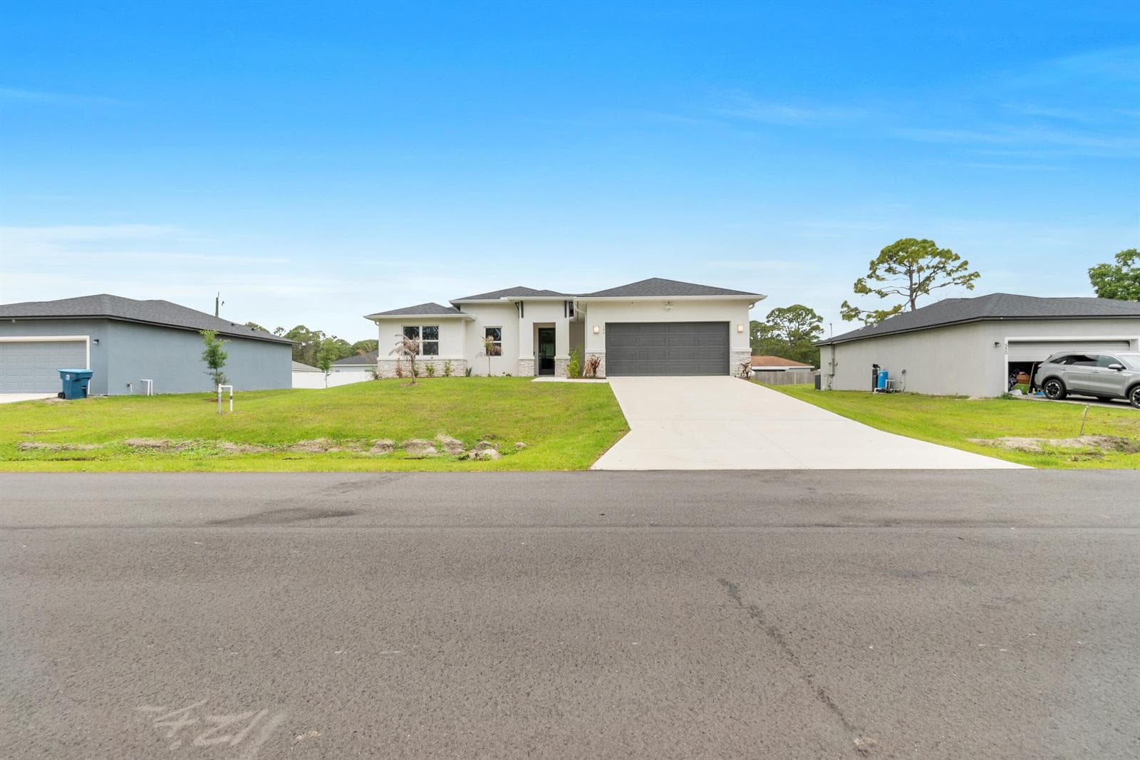 544 Higgs Avenue NW, Palm Bay, FL 32907 photo 3