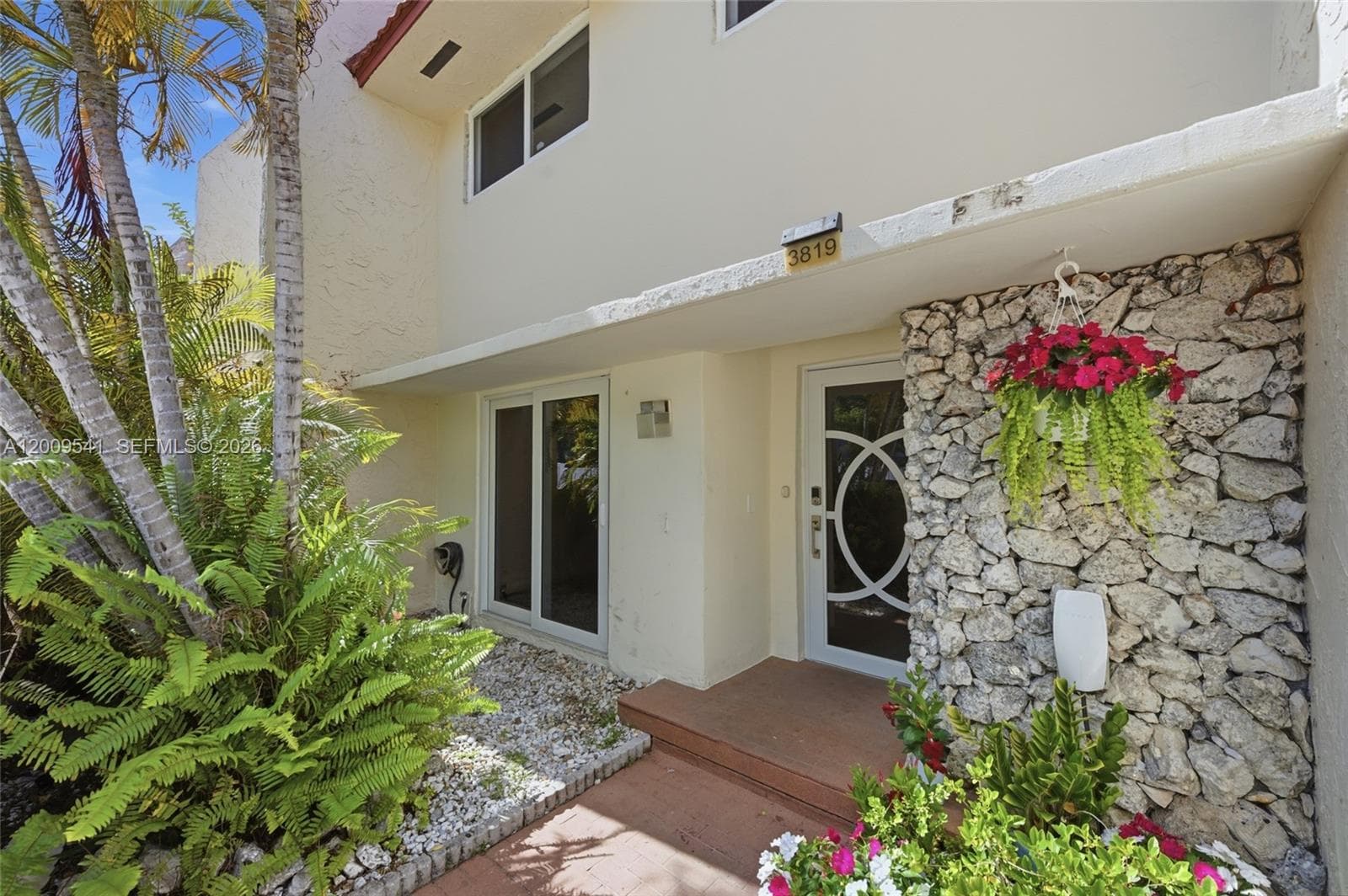 3819 170th St # B-1, North Miami Beach, FL 33160 photo 2