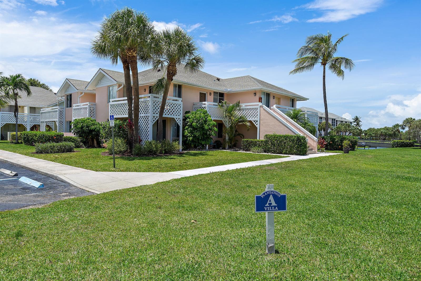 353 S Us Hwy 1 # A8, Jupiter, FL 33477 photo 2