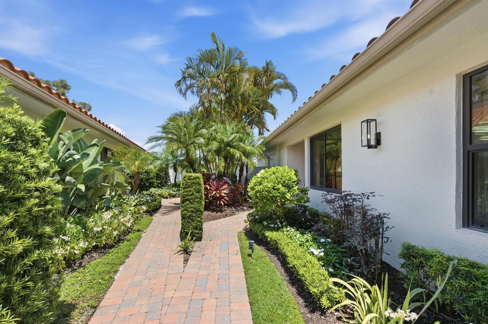 2552 Sheltingham Drive, Wellington, FL 33414 photo 3