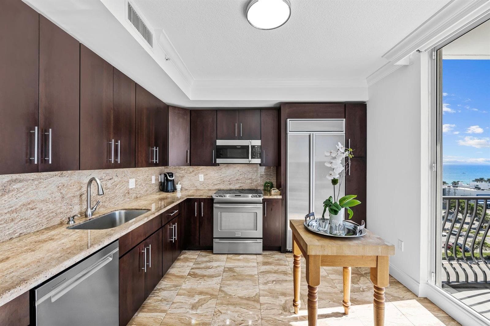 100 S Birch Road # 1004, Fort Lauderdale, FL 33316 photo 4