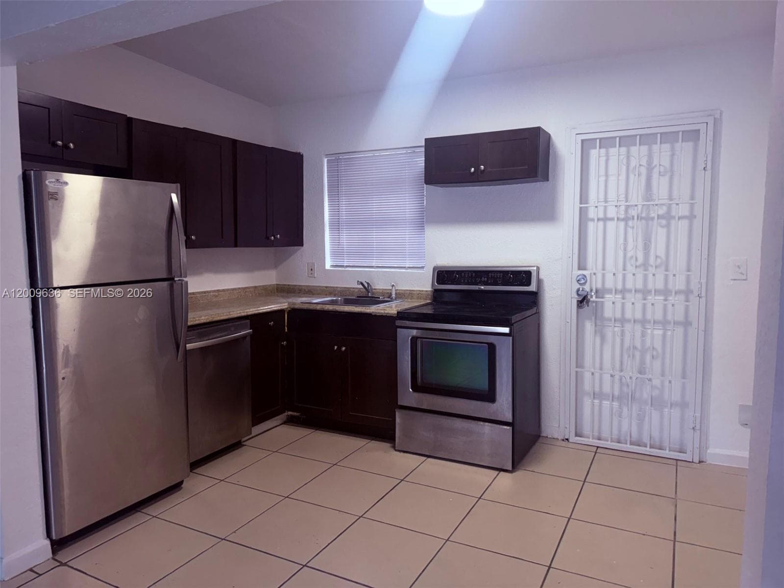 590 NW 46th St # 2, Miami, FL 33127 photo 4