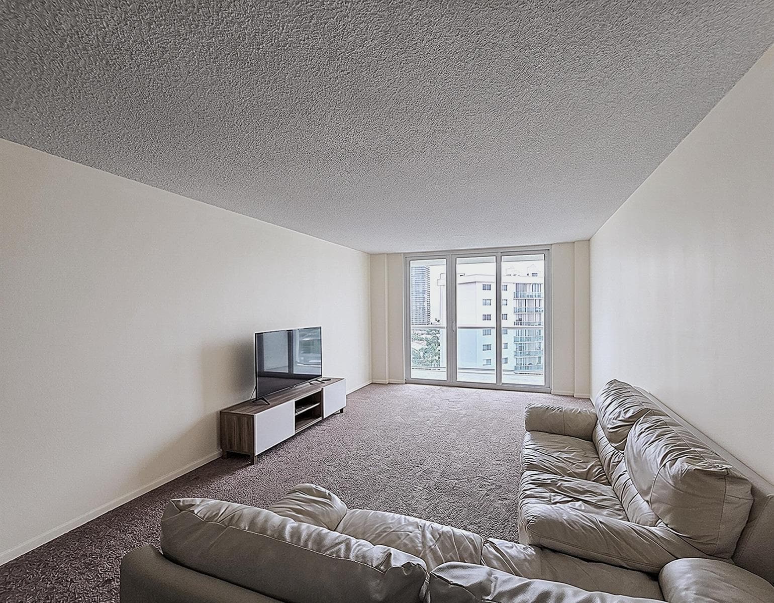 19390 Collins Avenue # 1622, Sunny Isles Beach, FL 33160 photo 5