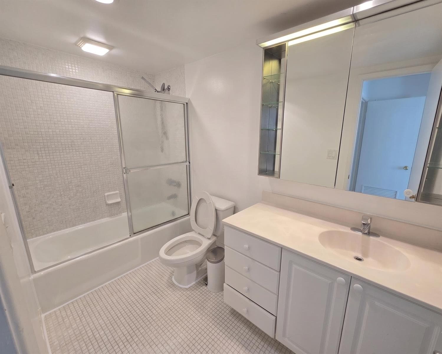 19390 Collins Avenue # 1622, Sunny Isles Beach, FL 33160 photo 4