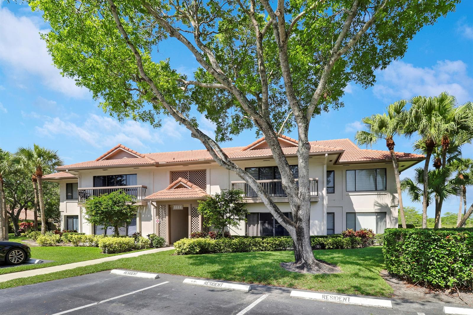 1111 Duncan Circle # 104, Palm Beach Gardens, FL 33418 photo 3