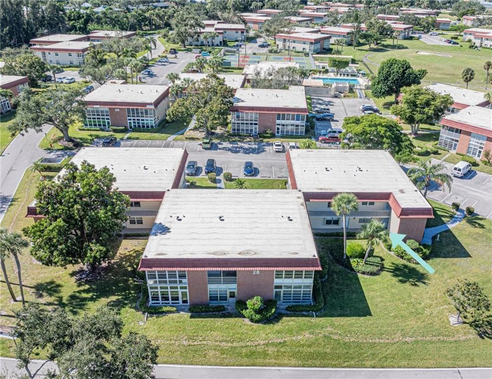 28 Pine Arbor Lane # 101, Vero Beach, FL 32962 photo 3