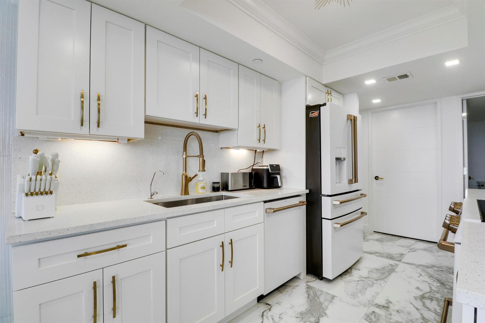 5280 N Ocean Drive # 2f, Riviera Beach, FL 33404 photo 4