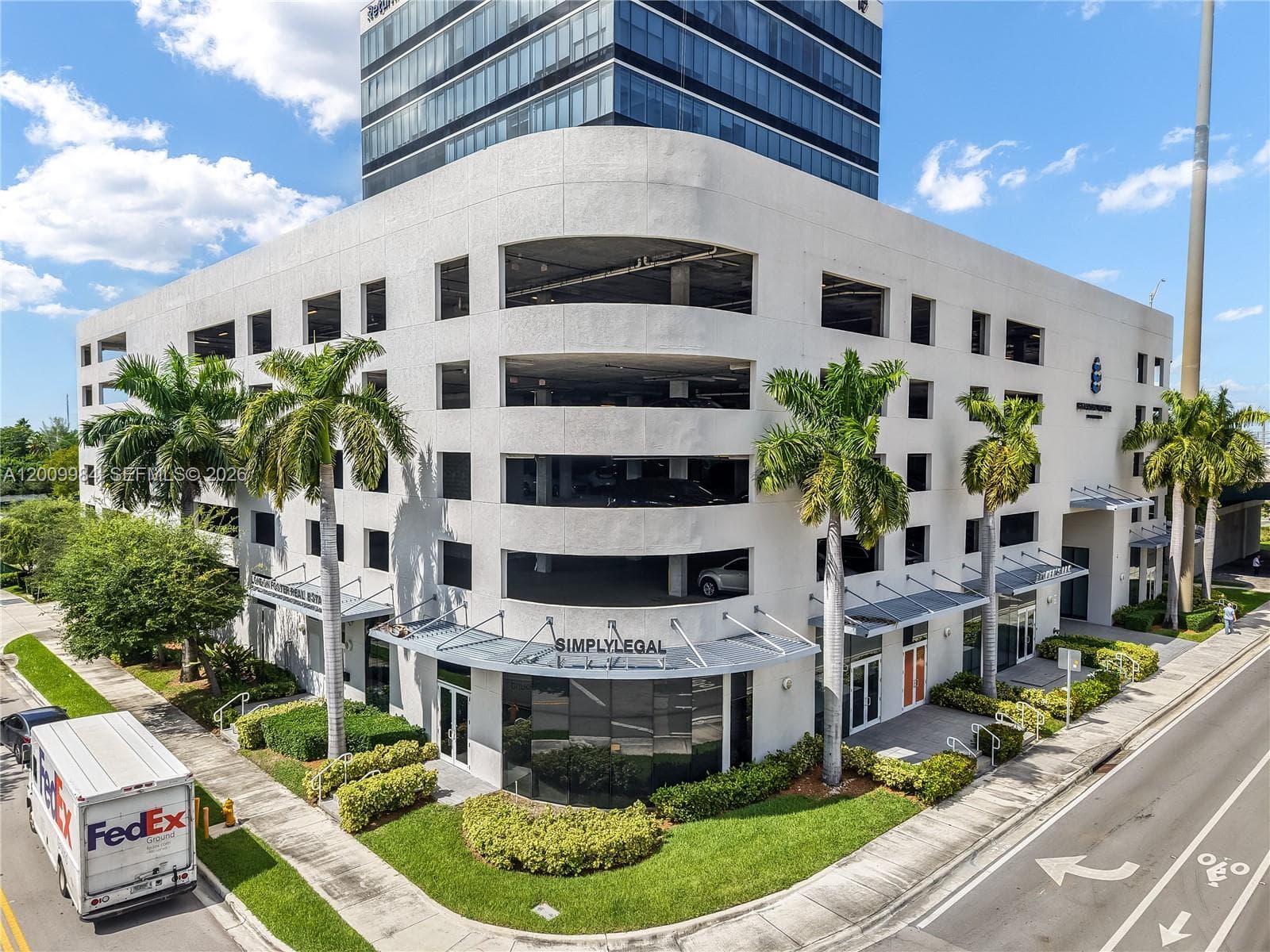20200 W Dixie Hwy 1208 Hwy, Miami, FL 33180 photo 2