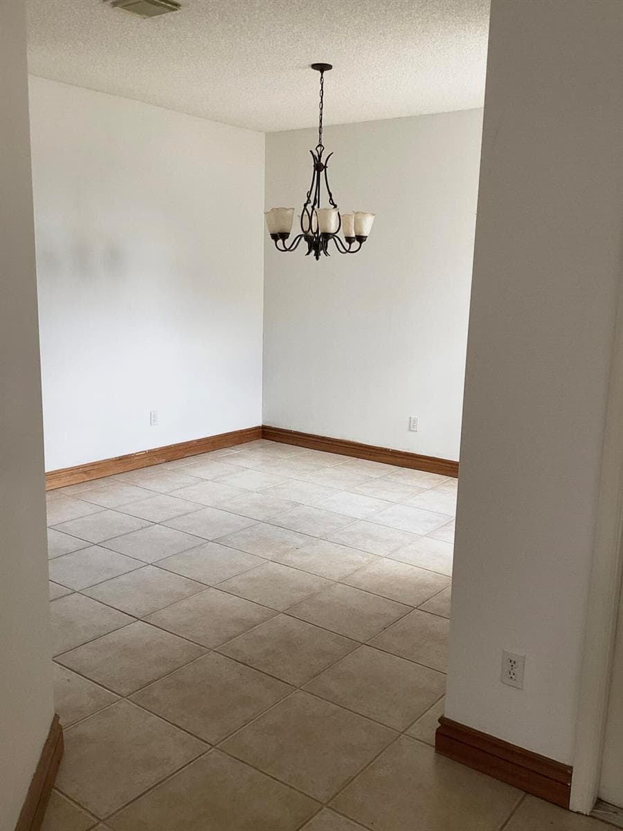 19440 SW 2nd Street, Pembroke Pines, FL 33029 photo 3