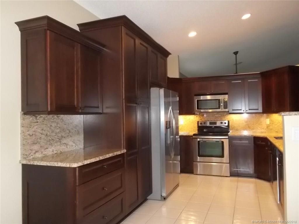 2110 SW Olympic Club Terrace, Palm City, FL 34990 photo 5