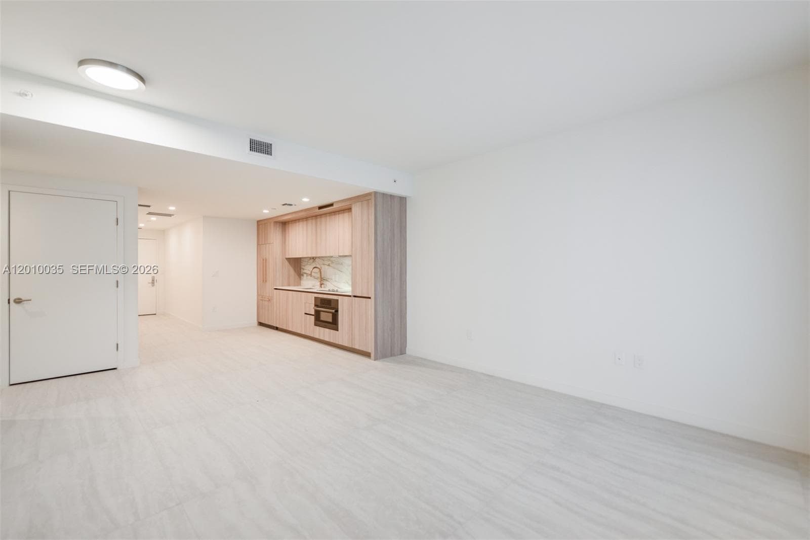 77 SE 5 Street # 2603, Miami, FL 33131 photo 5