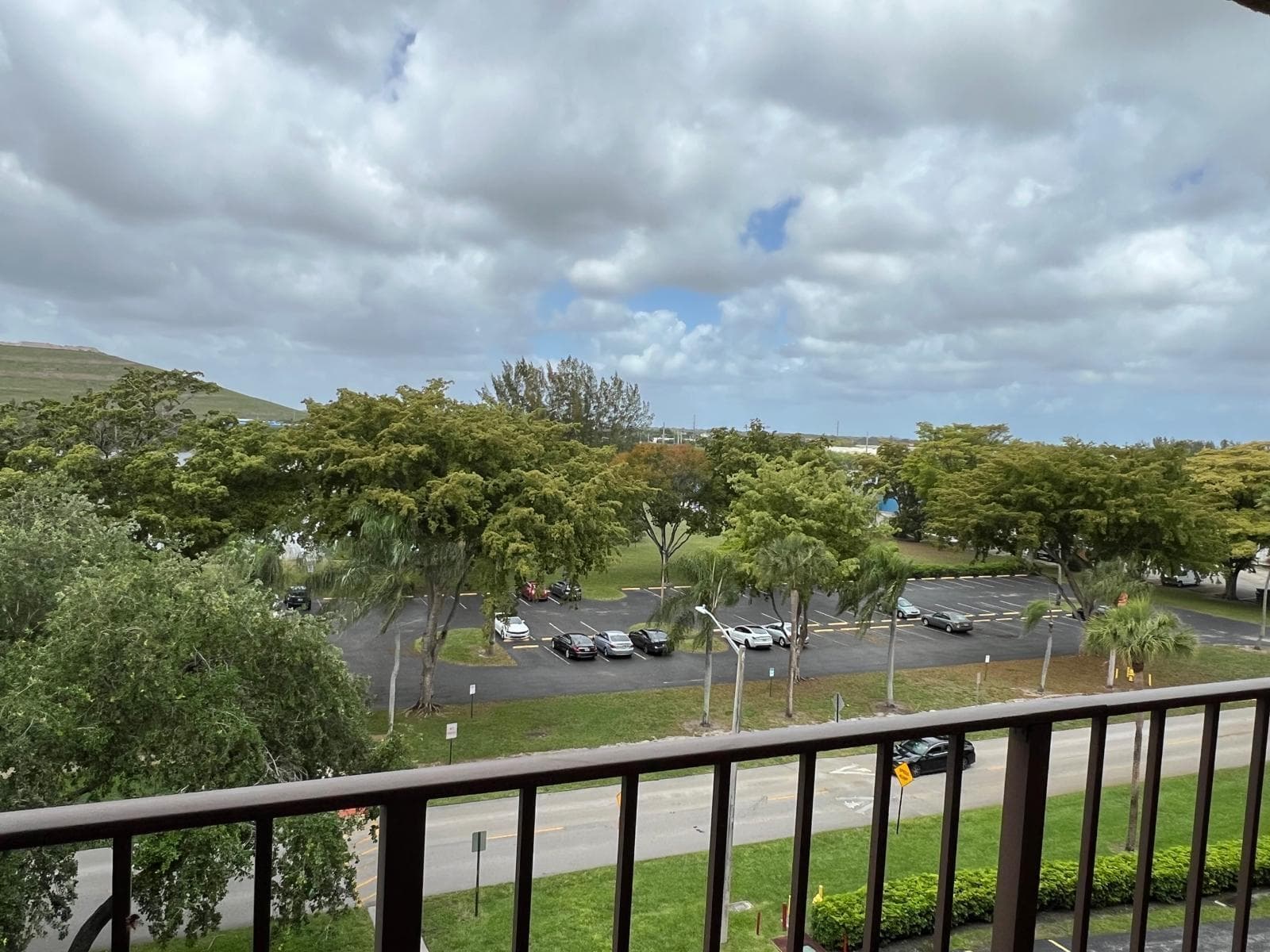 4570 NW 18th Avenue # 606, Deerfield Beach, FL 33064 photo 3