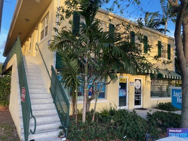 135 NW 5th Avenue # 3, Delray Beach, FL 33444 photo 2