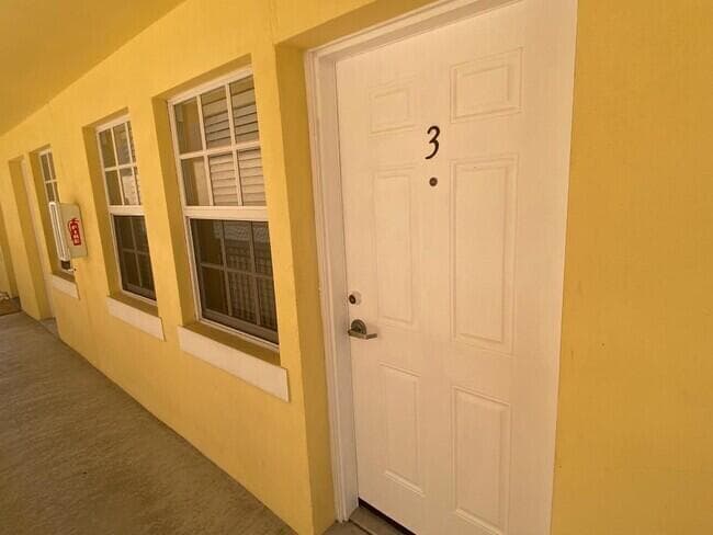 135 NW 5th Avenue # 3, Delray Beach, FL 33444 photo 3