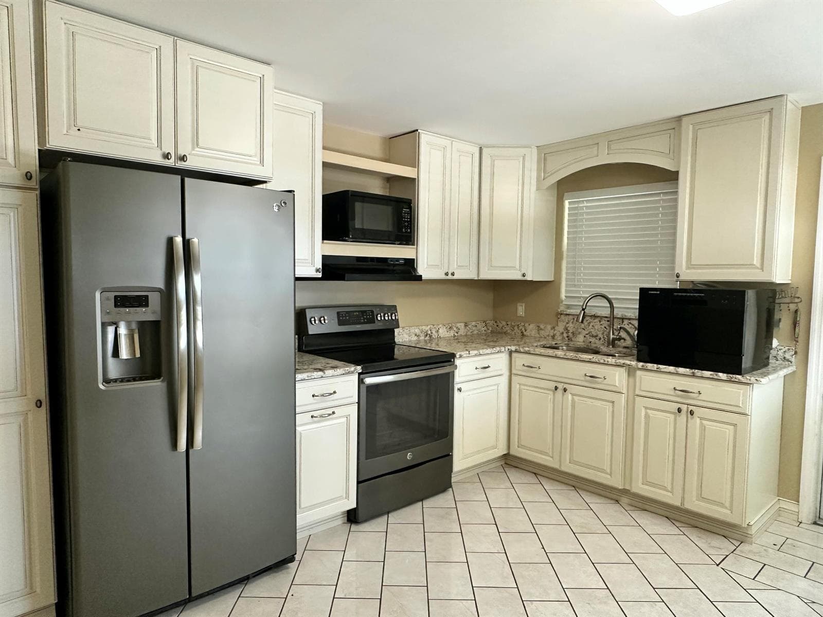 1005 NW 5th Street, Okeechobee, FL 34972 photo 3