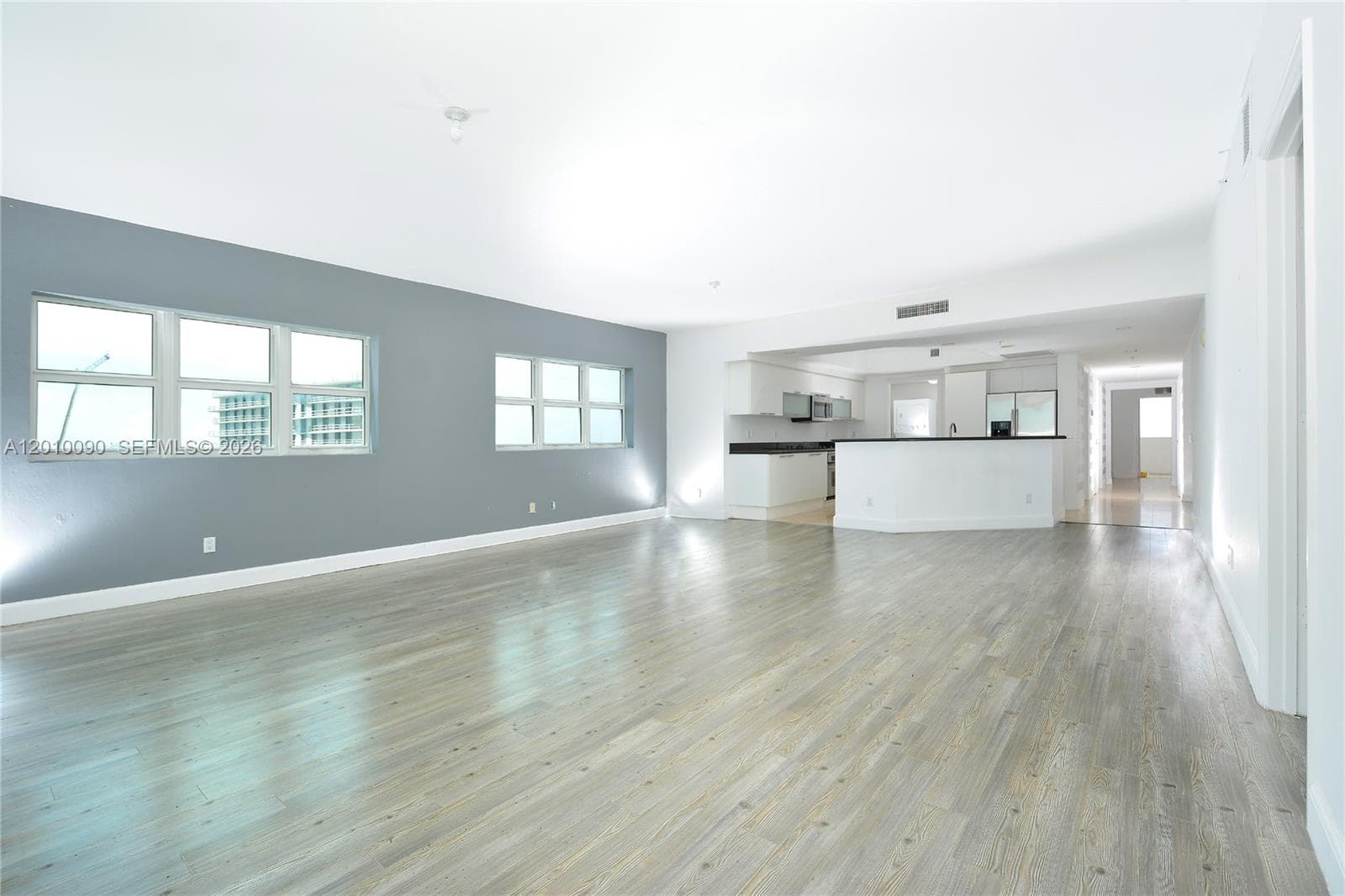 14951 Royal Oaks Ln # 1609, North Miami, FL 33181 photo 4