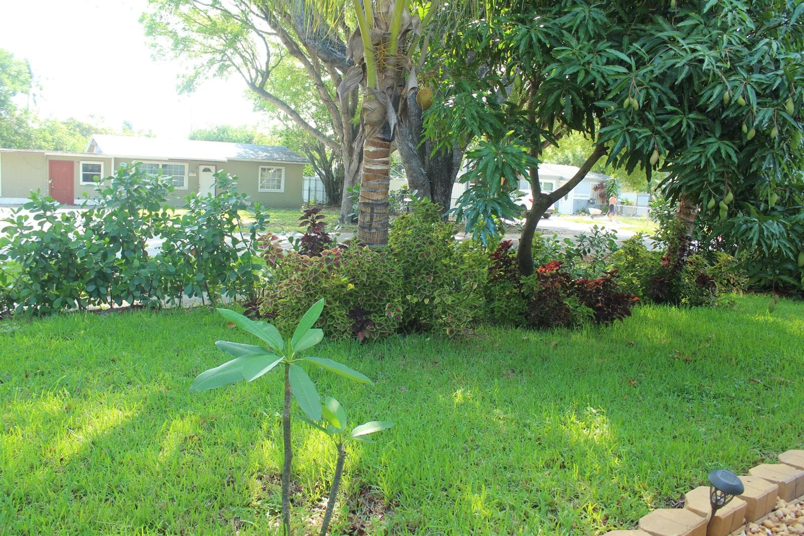 431 S Chillingworth Drive, West Palm Beach, FL 33409 photo 3