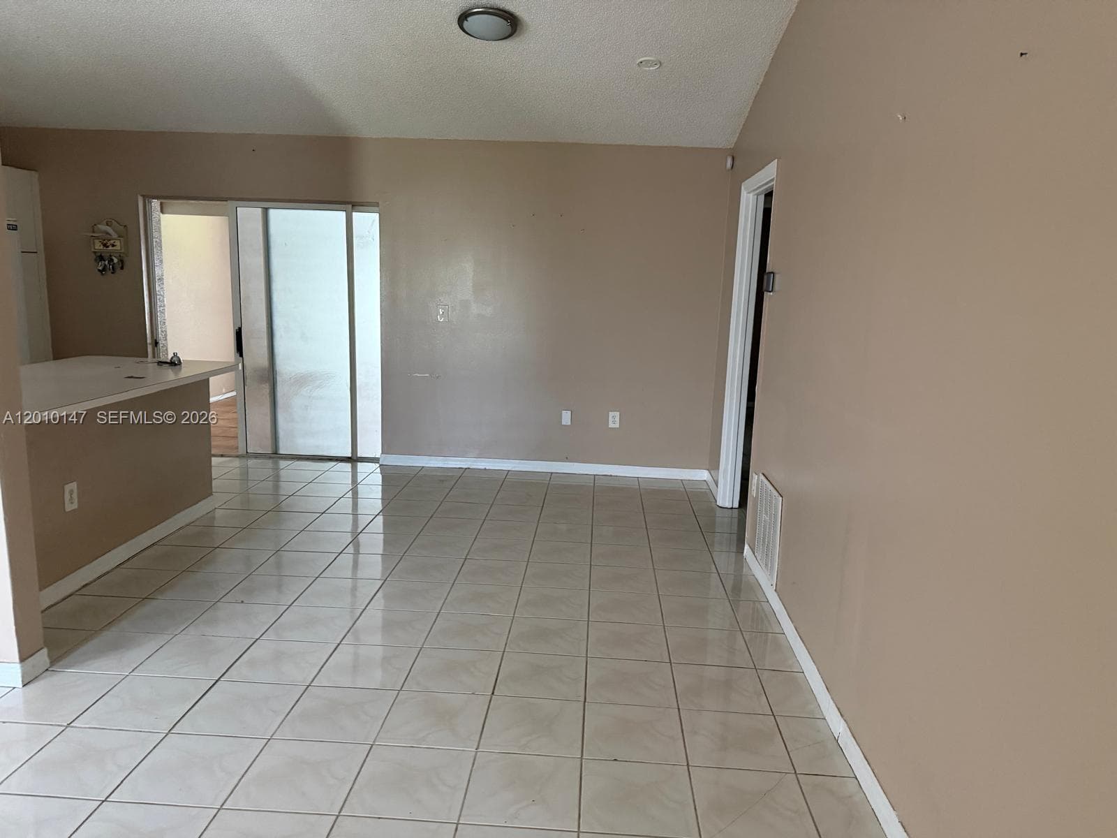 18109 SW 142nd Ct, Miami, FL 33177 photo 5
