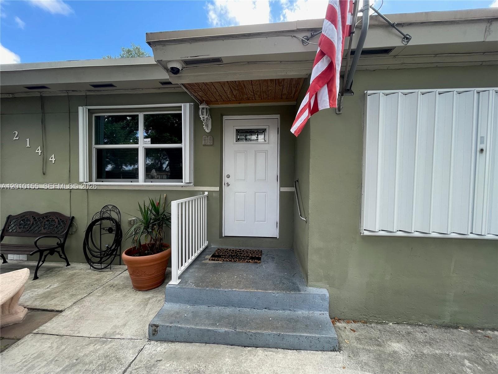2144 NW 85th St, Miami, FL 33147 photo 5