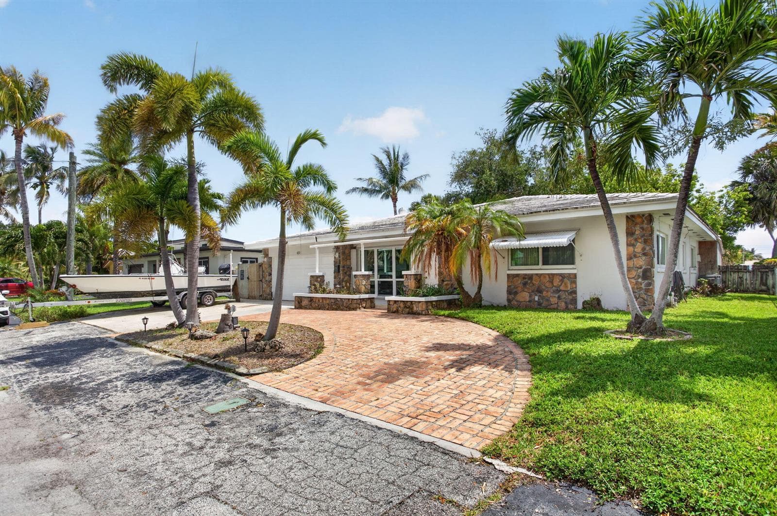 420 SE 14th Avenue, Pompano Beach, FL 33060 photo 2
