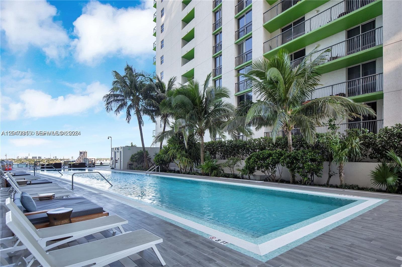 488 NE 18th St # 301, Miami, FL 33132 photo 3