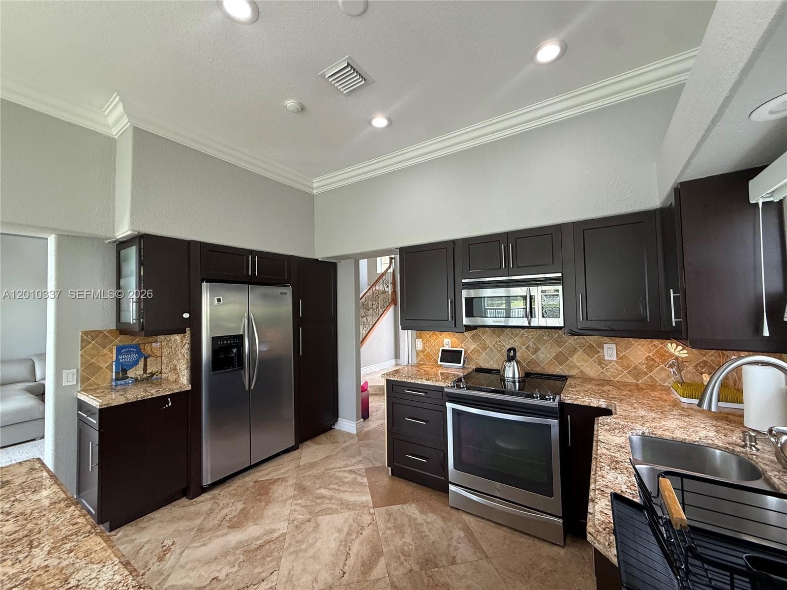 1070 Capistrano, Weston, FL 33326 photo 4