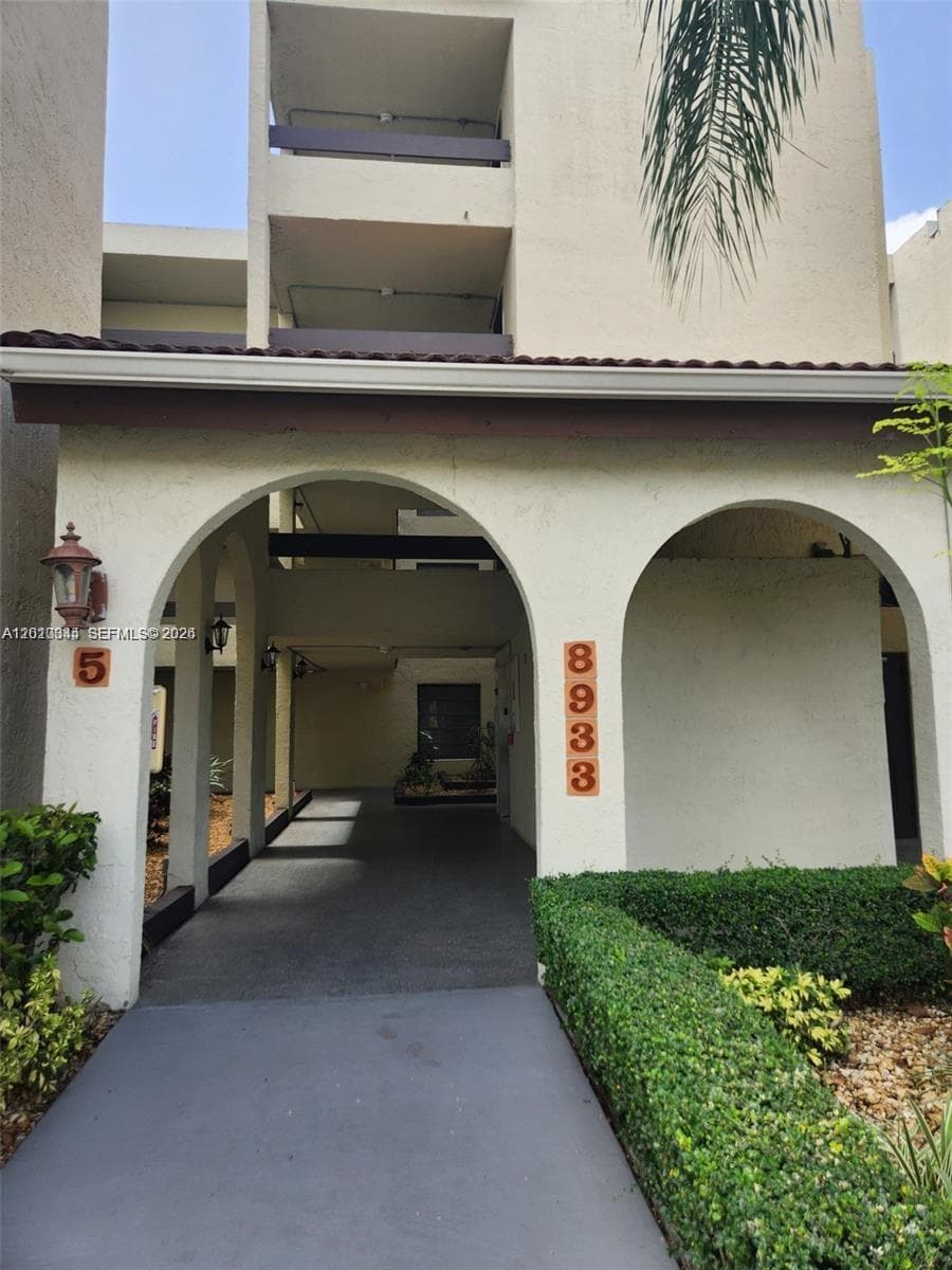 8933 SW 123rd Ct # 108, Miami, FL 33186