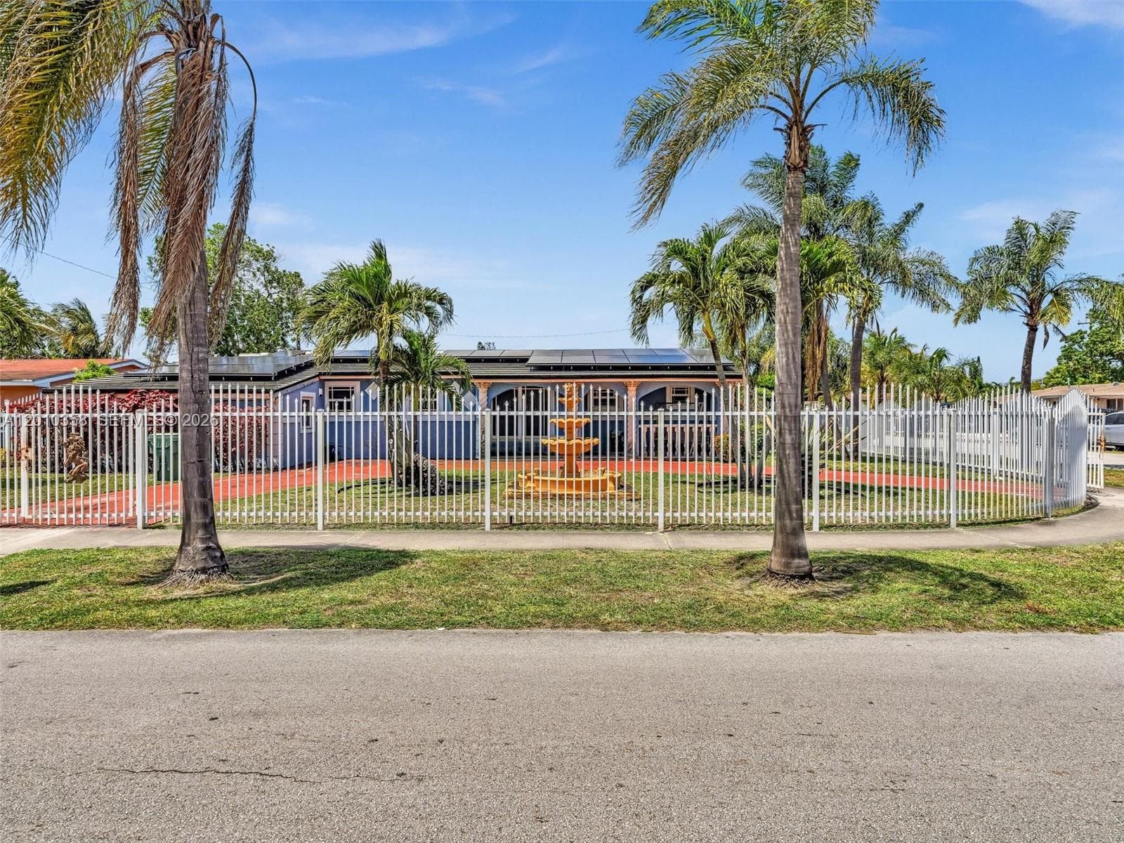4301 NW 185th St, Miami Gardens, FL 33055 photo 3
