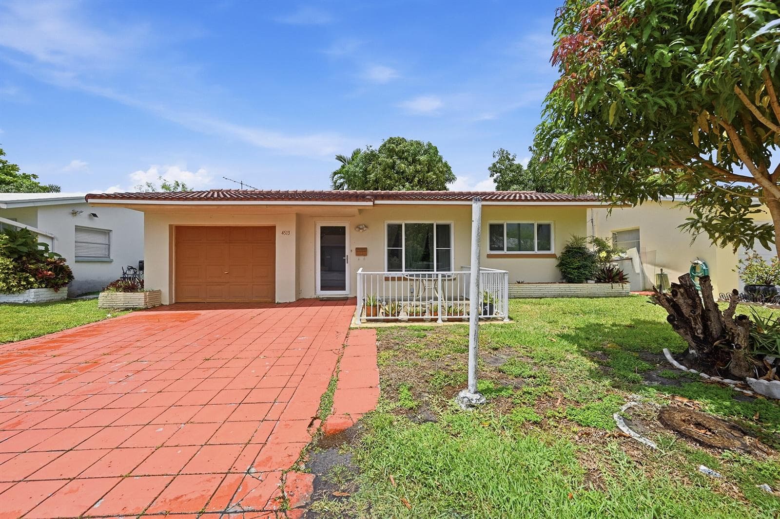 4513 NW 49th Street, Tamarac, FL 33319 photo 2