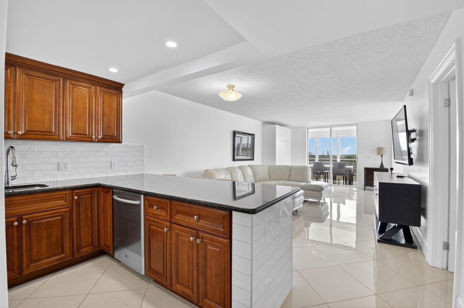 5500 NW 2nd Avenue # 718, Boca Raton, FL 33487 photo 2