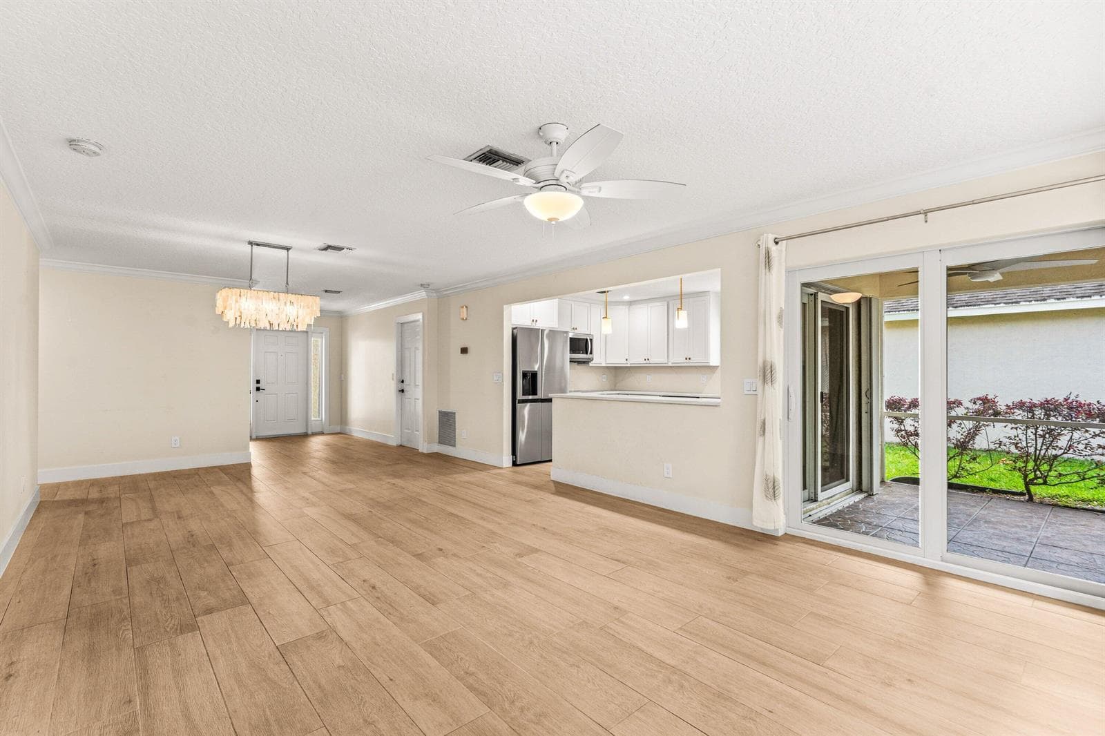 226 Moccasin Trail W, Jupiter, FL 33458 photo 5
