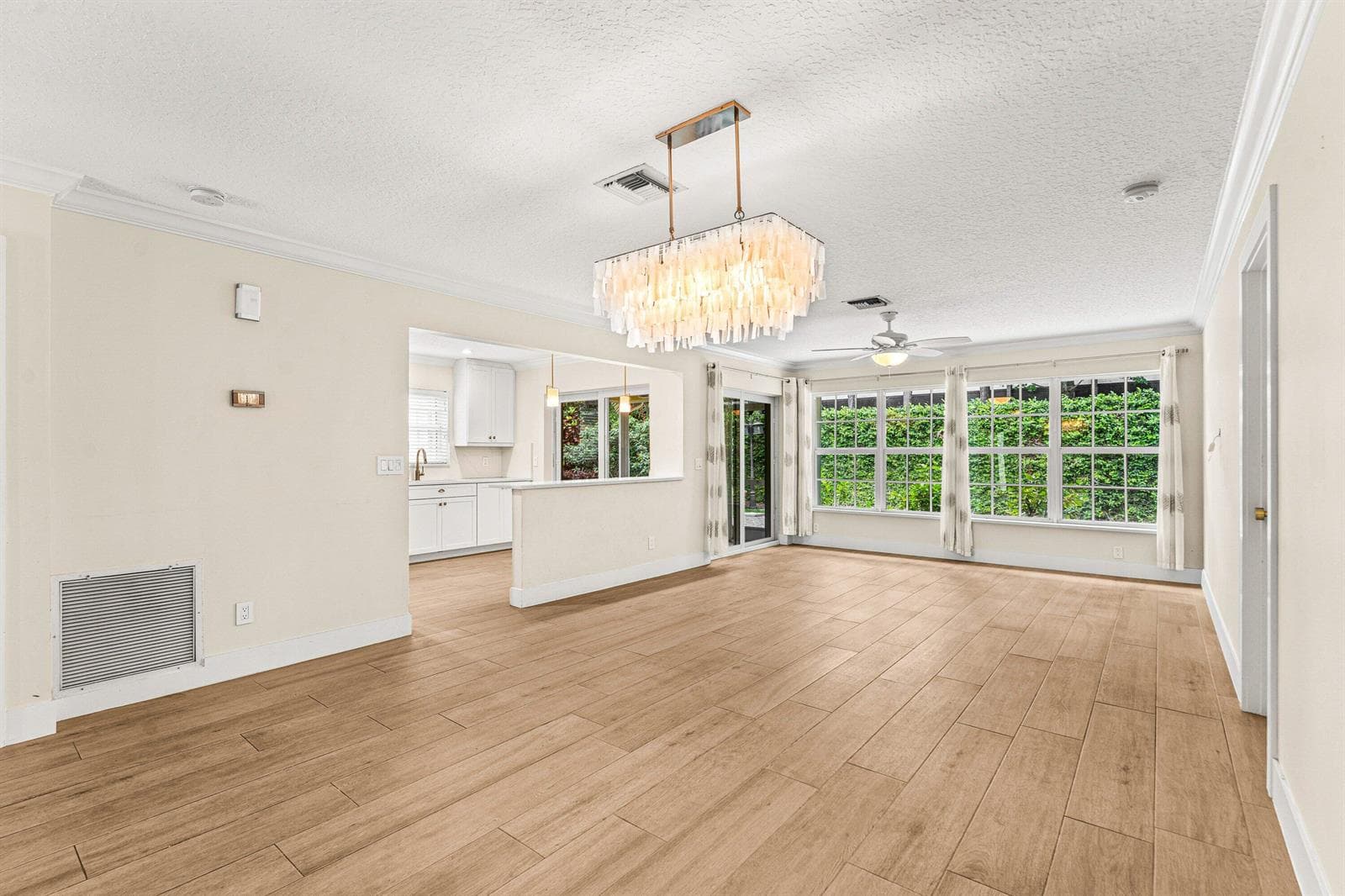 226 Moccasin Trail W, Jupiter, FL 33458 photo 4