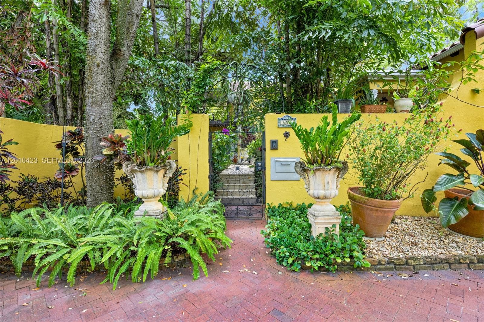 650 NE 76th St, Miami, FL 33138 photo 3