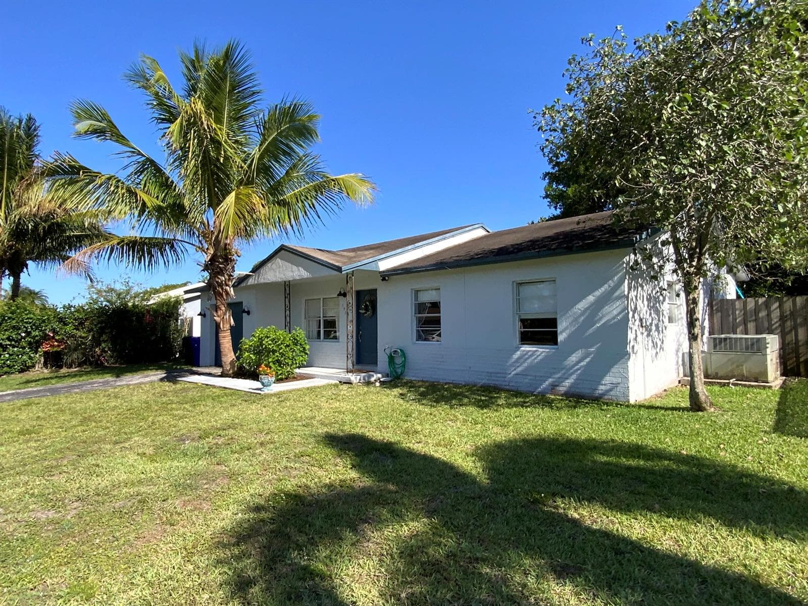 7922 SW 5th Street, North Lauderdale, FL 33068 photo 5