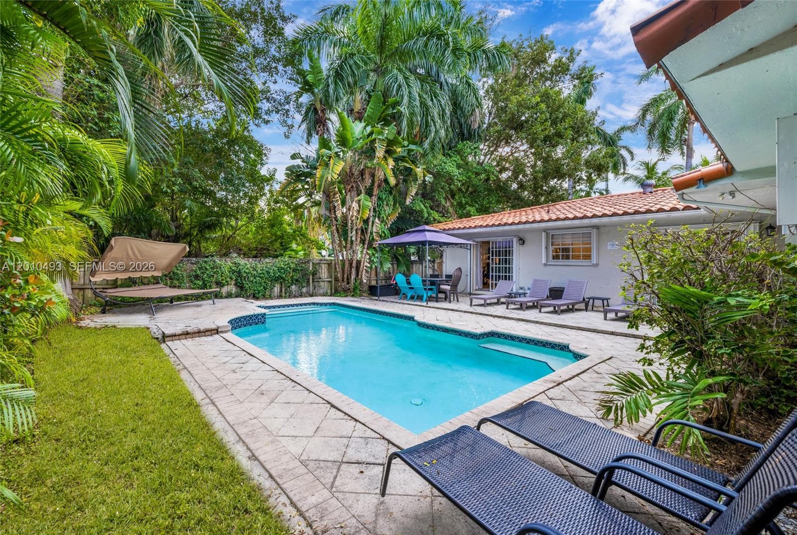 7711 Coquina Dr, North Bay Village, FL 33141 photo 3